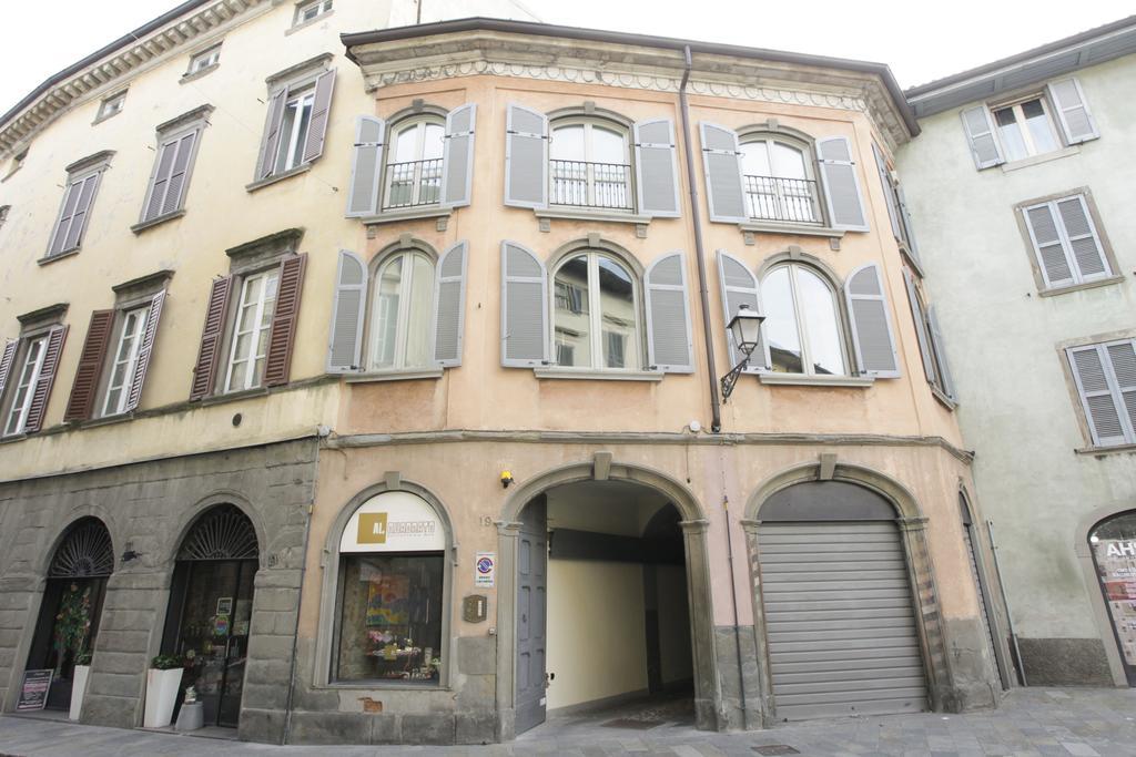 La Corte Antica Daire Bergamo Oda fotoğraf